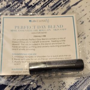 Perfect Day Blend Essential Oil Roll-On - Black
